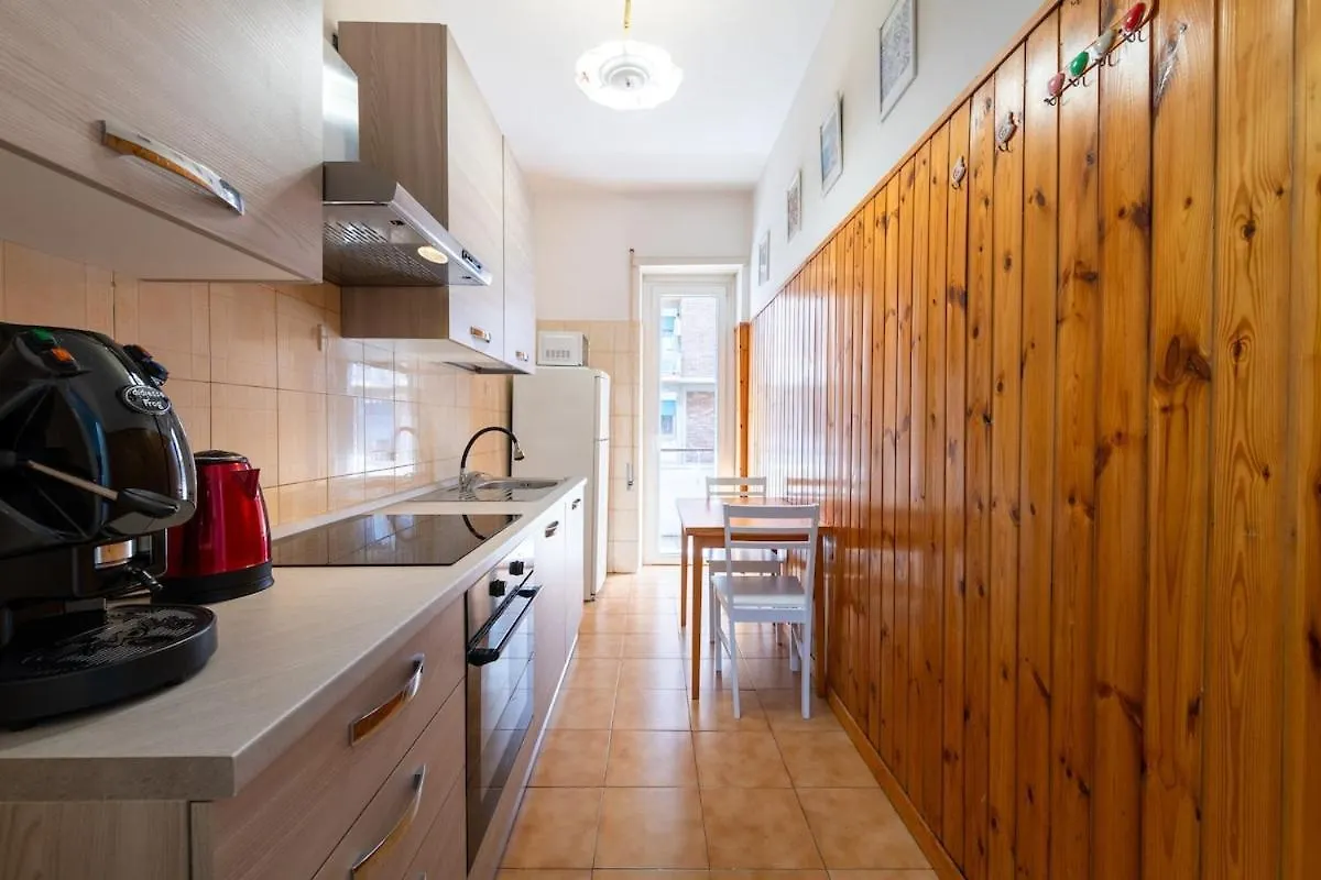Lori-House Apartment Rome Italy
